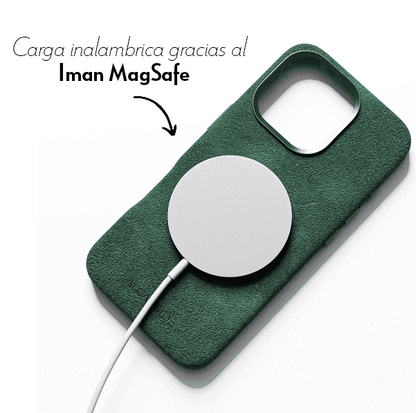 iPhone 15 - Alcantara Case- Verde medianoche