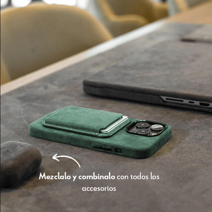 iPhone 15 - Alcantara Case- Verde medianoche