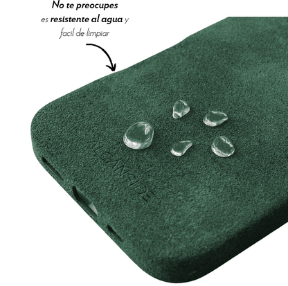 iPhone 15 - Alcantara Case- Verde medianoche